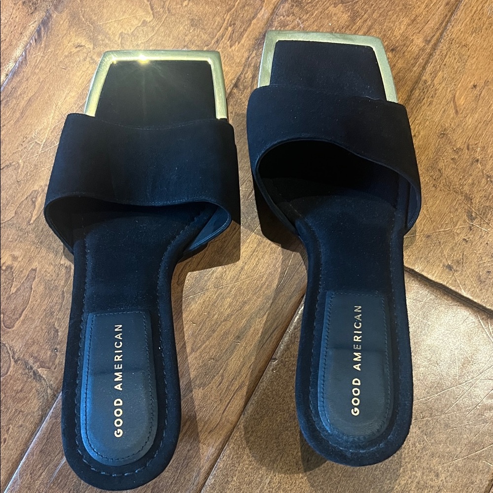 Good American Black and Gold Sandals